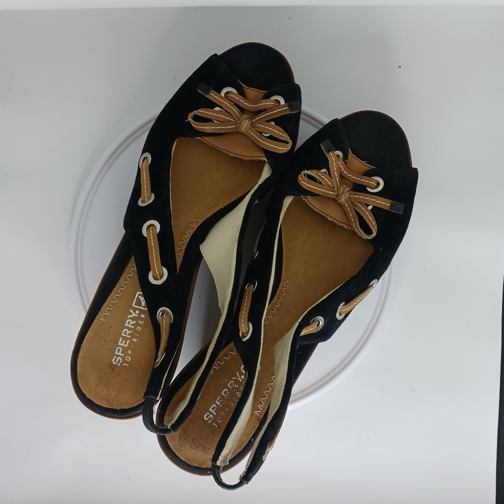 Sperry - Picture 4 of 6